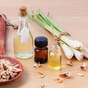 Tinh dầu sả Chanh